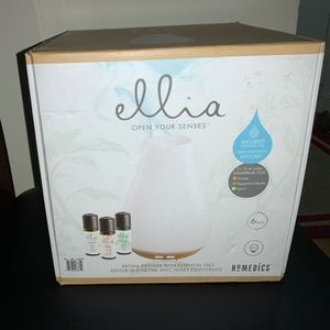 Aroma Diffuser with Essential Oils